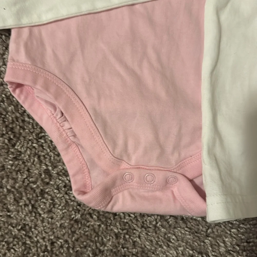 Kids bundle long sleeve short and onsie by JoJo Maman Bebe size 18-24